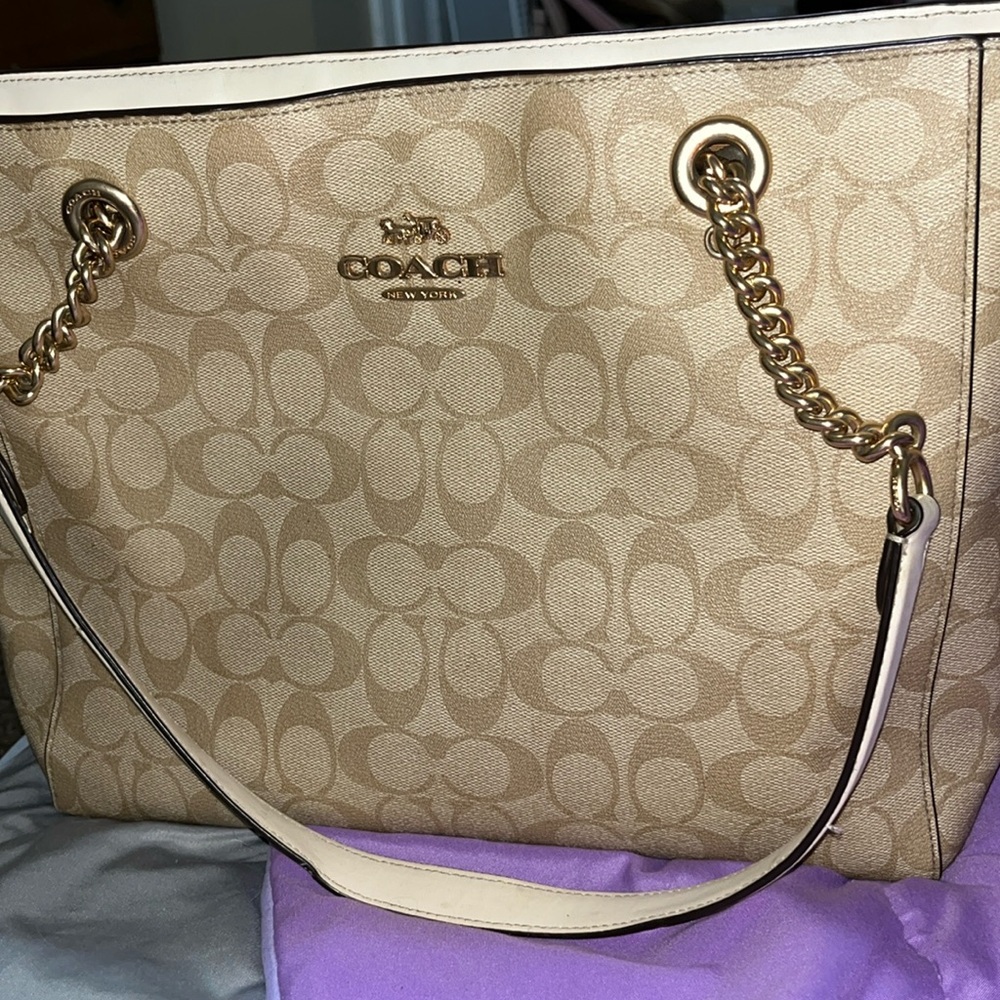 coach purse